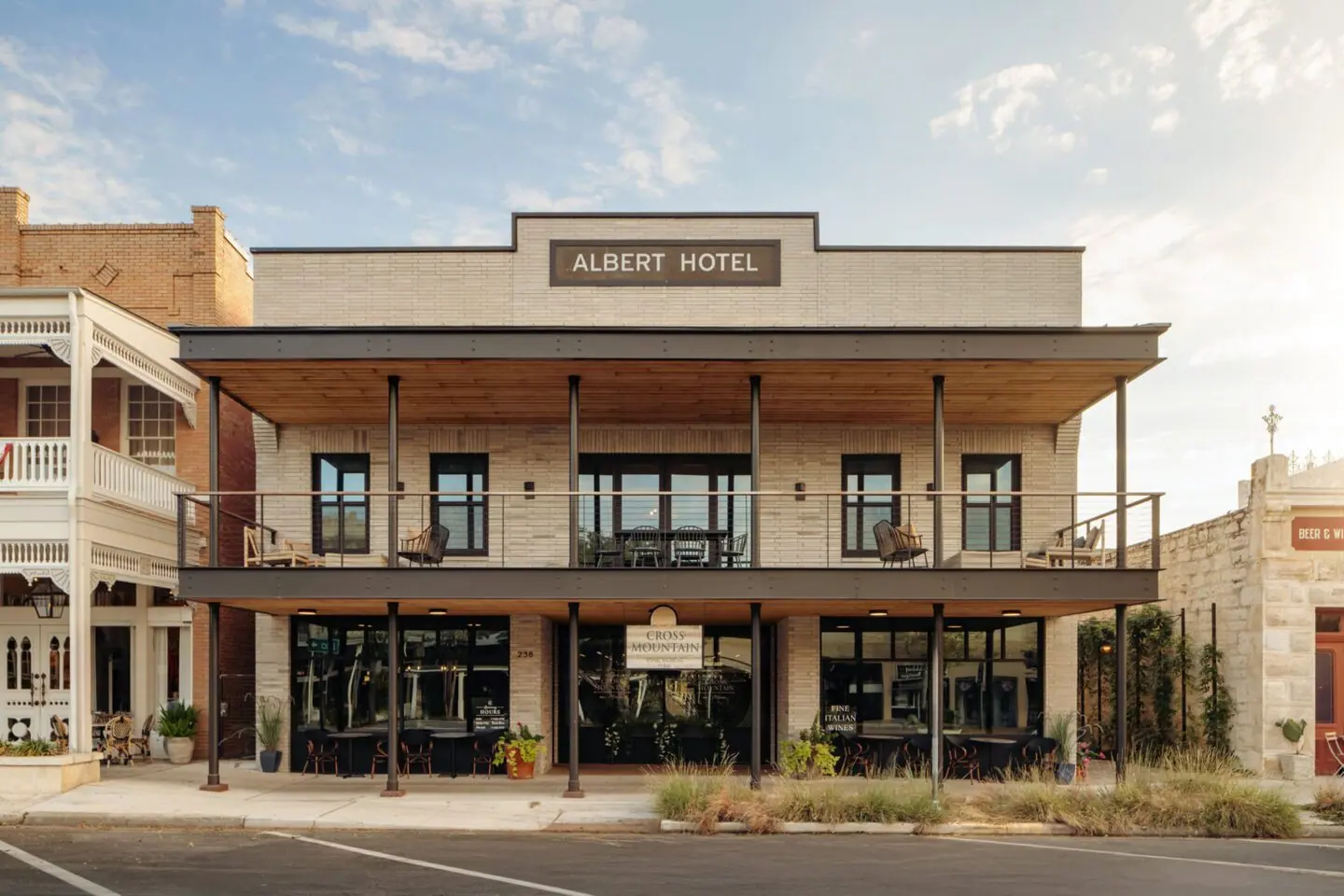 Albert Hotel — gallery image 2