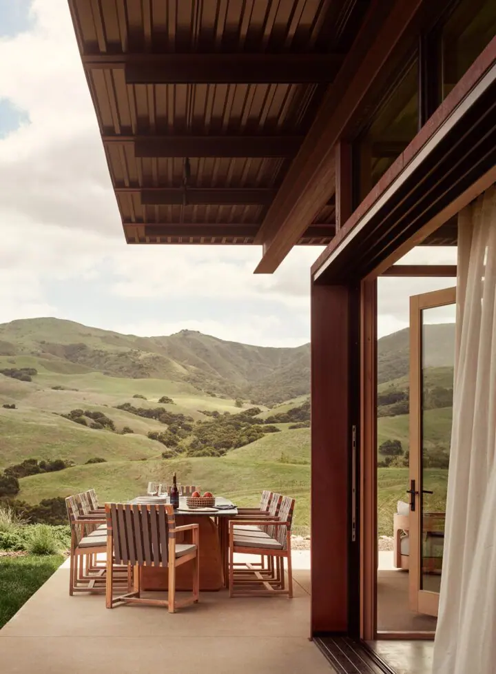 Vineyard Residence, California — gallery image 5