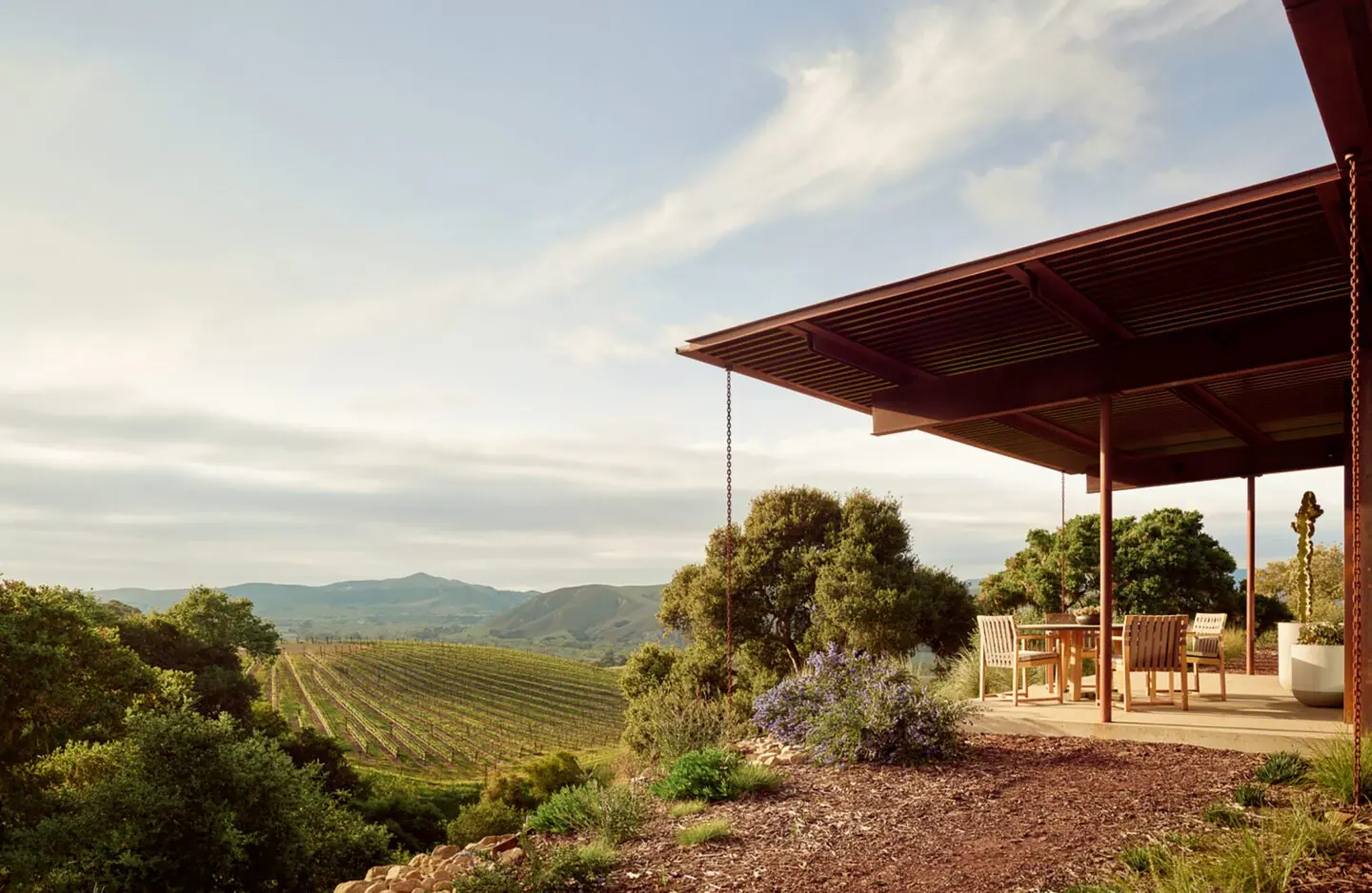 Vineyard Residence, California — gallery image 1
